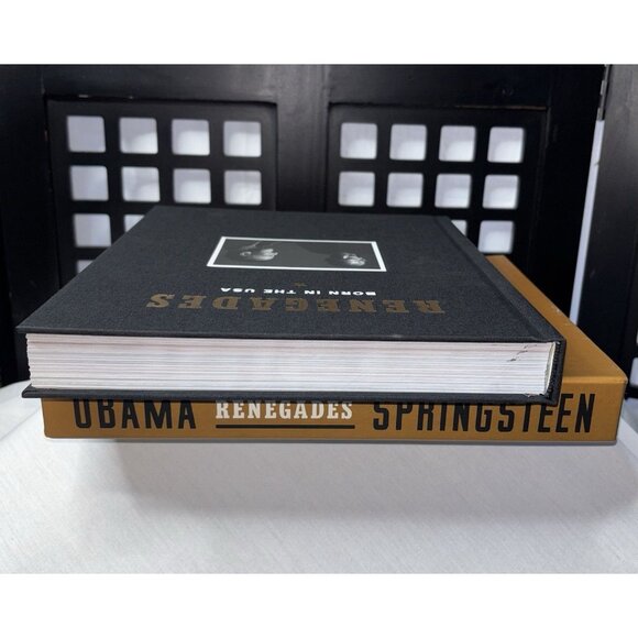 Renegades Born in the USA Obama + Springsteen SIGNED 1st First Print Edition NEW - Picture 4 of 14